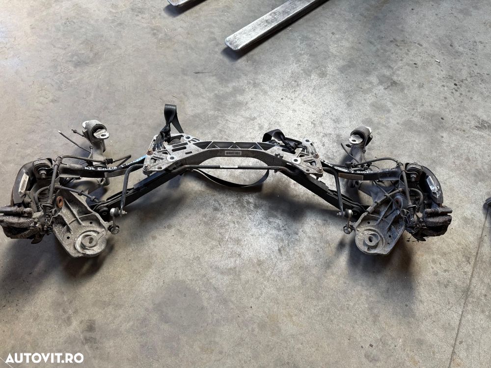 Punte spate completa Alfa Romeo Giulietta 2010-2019 - 6