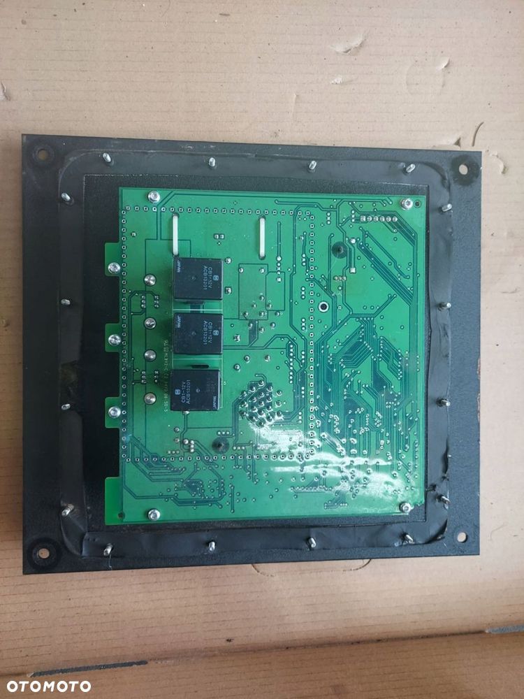 STEROWNIK KOMPUTER PRASA NEW HOLLAND BR7070 180R - 2