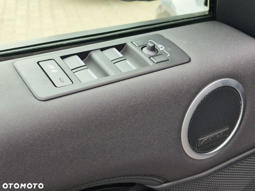 Land Rover Discovery 3.0 D250 mHEV S - 19