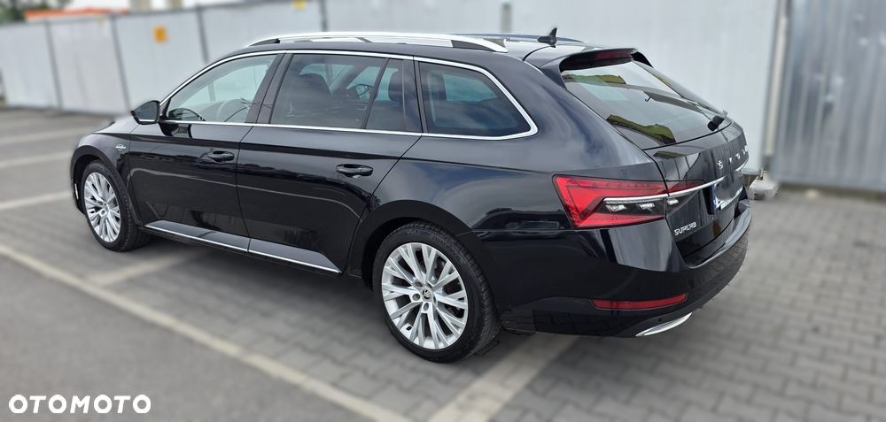 Skoda Superb 2.0 TDI SCR L&K DSG - 4