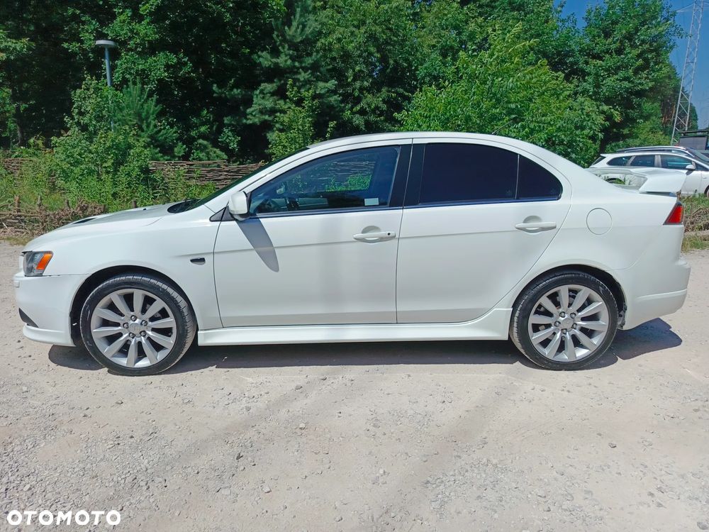 Mitsubishi Lancer 2.0 Ralliart GSR - 8