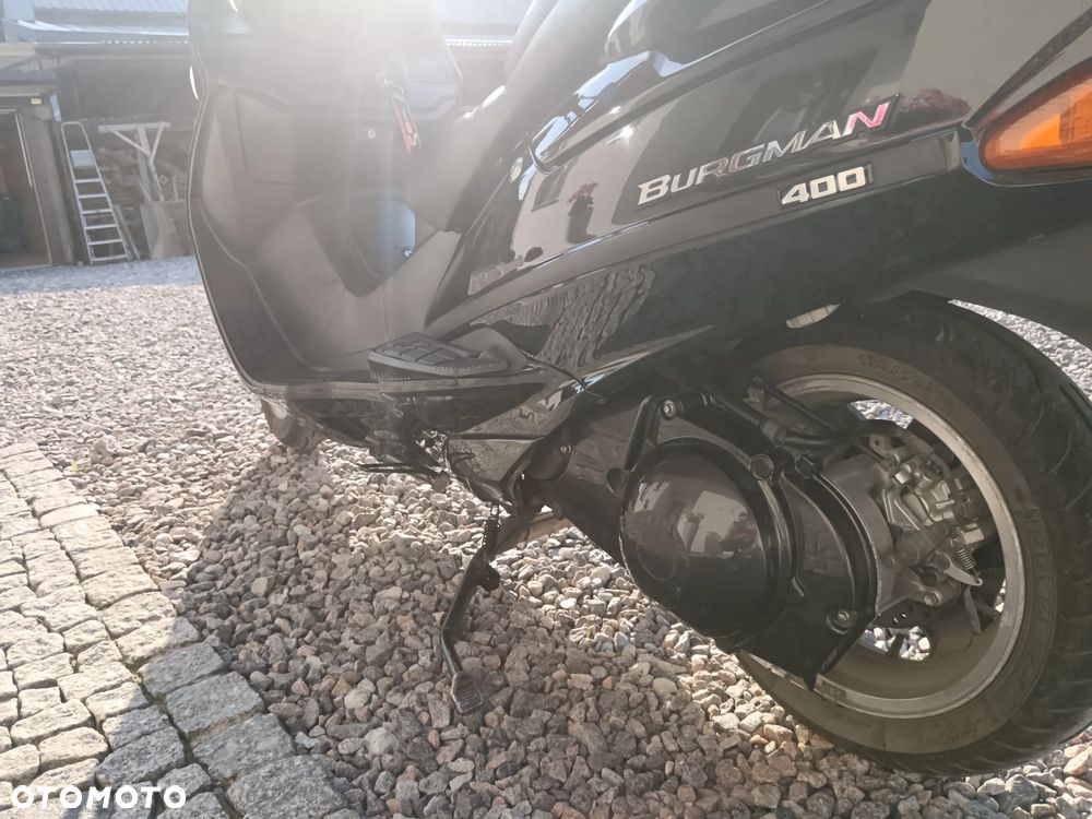 Suzuki Burgman - 7