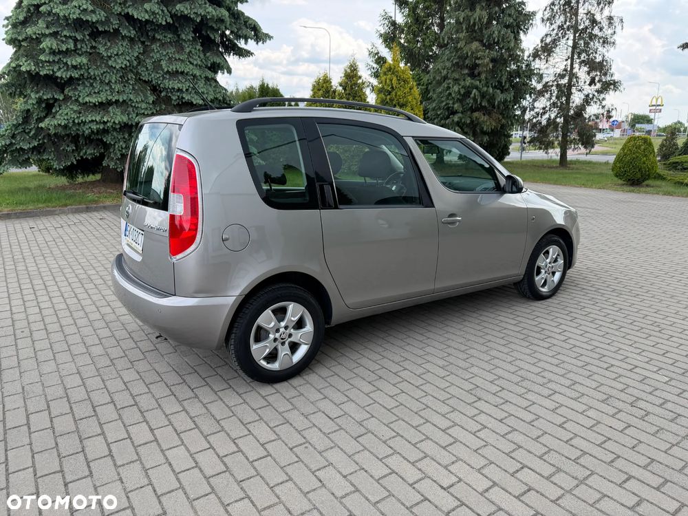 Skoda Roomster 1.4 16V Elegance - 6