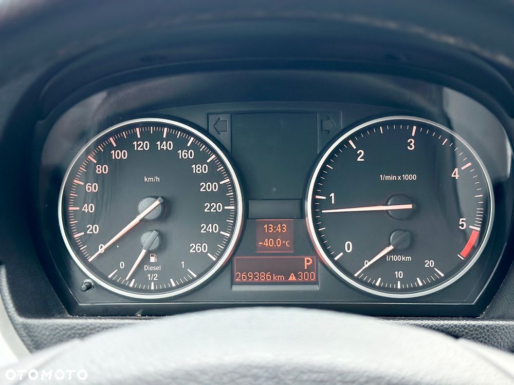 BMW Seria 3 318d DPF Edition Sport - 7