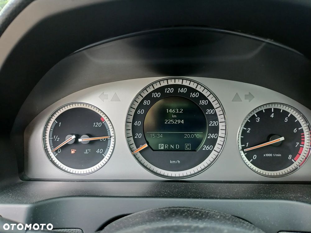 Mercedes-Benz Klasa C ver-200-kompressor-avantgarde - 24