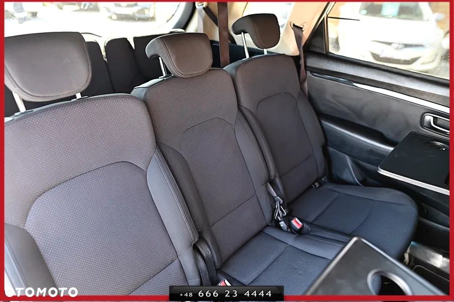 Kia Carens 2.0 GDI Automatik Edition 7 - 26