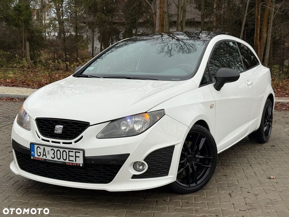 Seat Ibiza SC 1.4 TSI DSG Cupra - 2