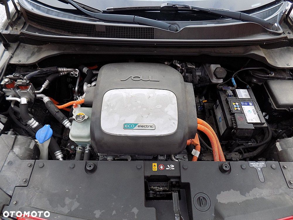 Kia Soul Plug - 26