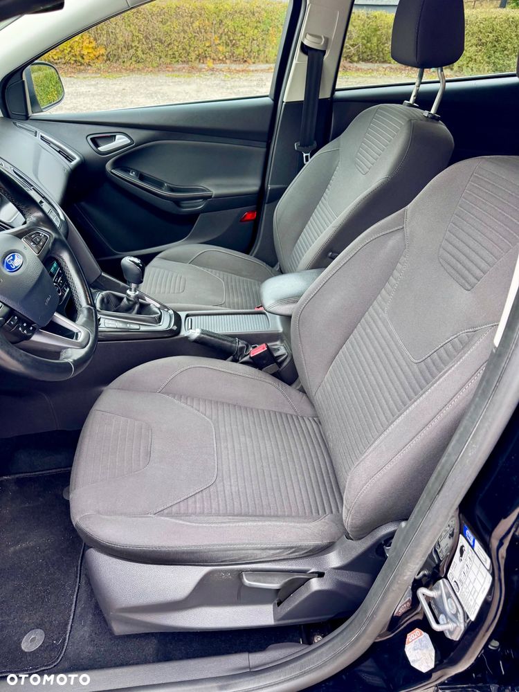 Ford Focus 1.5 TDCi Titanium - 19