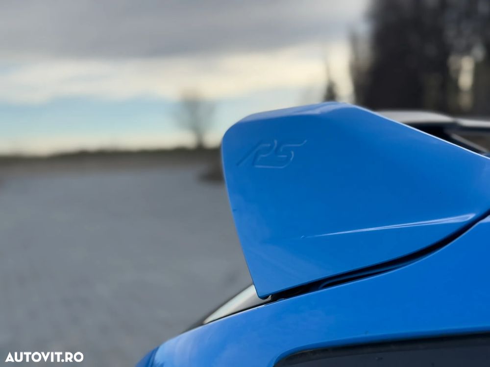 Ford Focus RS - 11