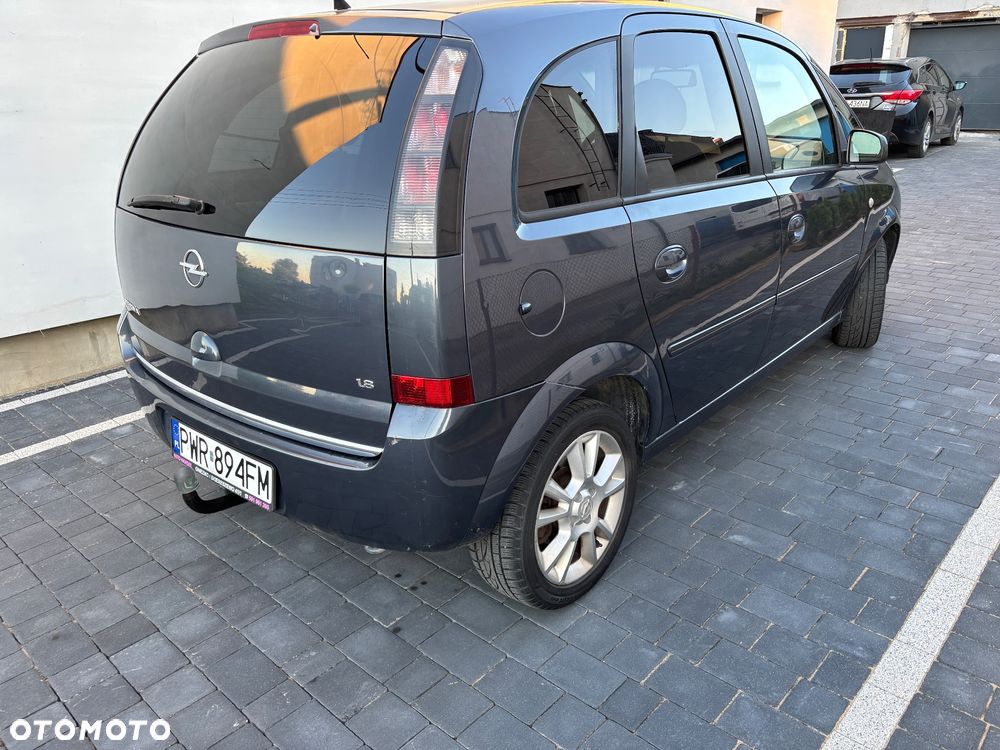 Opel Meriva 1.8 16V Cosmo - 4