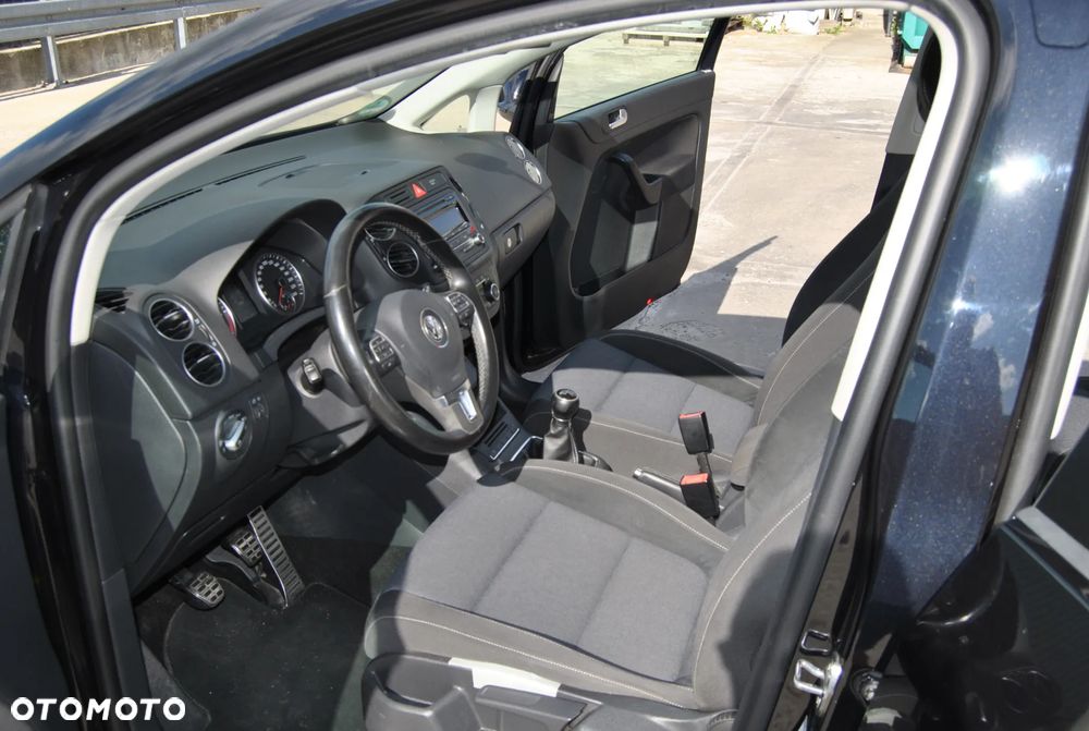 Volkswagen Golf Plus 2.0 TDI Comfortline - 15