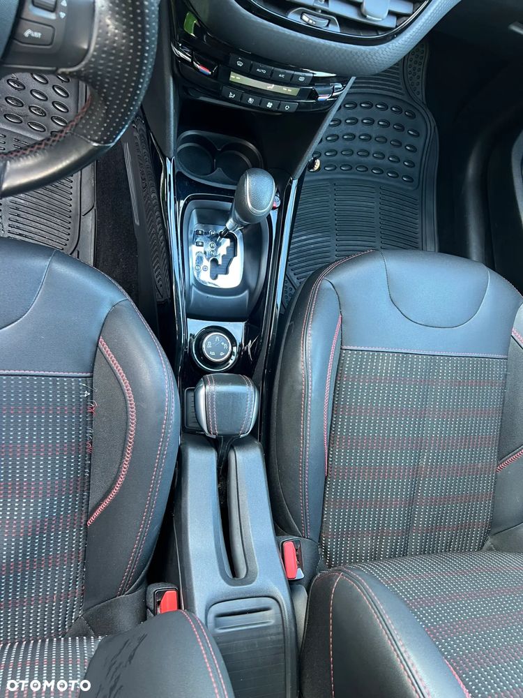 Peugeot 2008 PureTech 110 Stop&Start EAT6 GT-Line Edition - 25