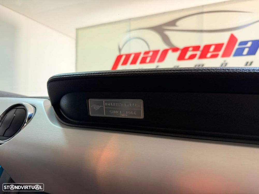 Ford Mustang 2.3i EcoBoost Aut. - 61