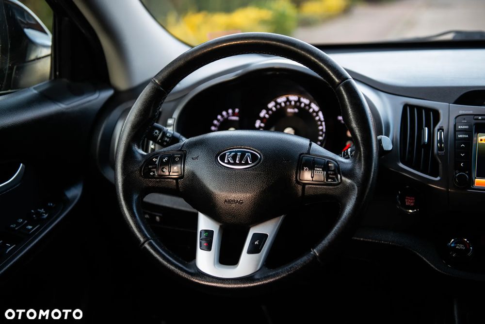 Kia Sportage 1.6 GDI 2WD Attract - 32