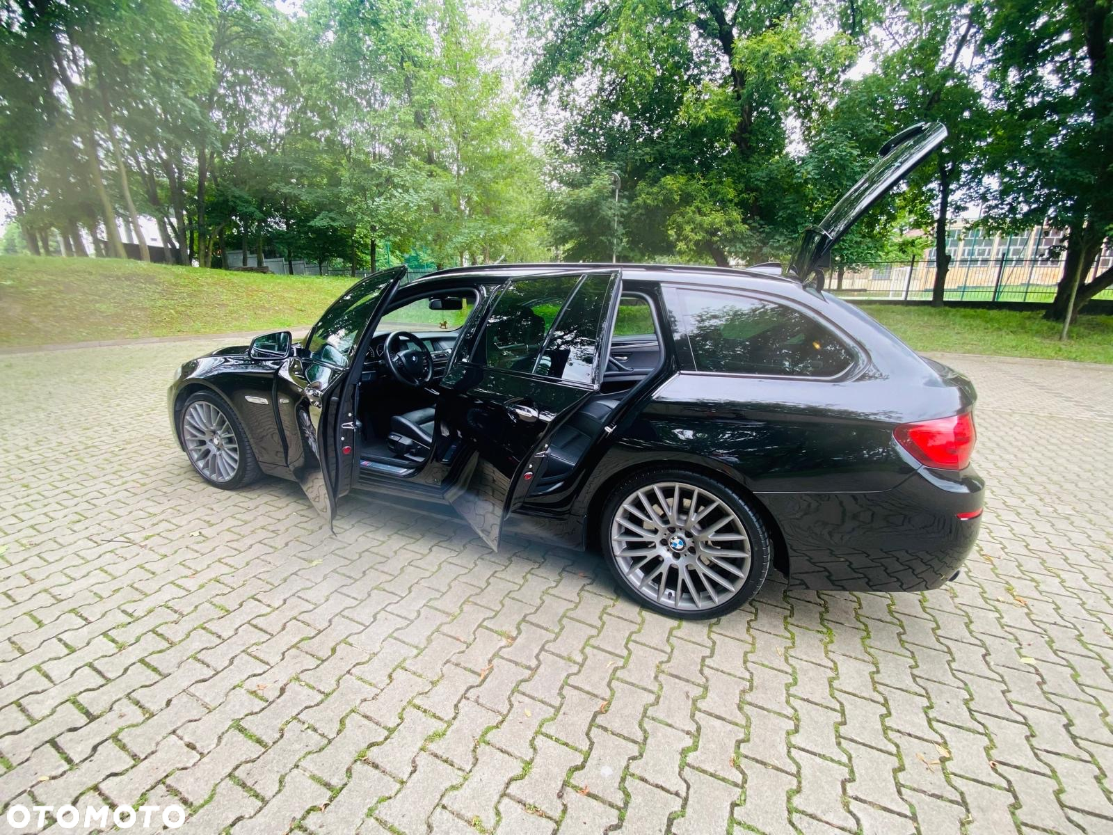 BMW Seria 5 520d Touring - 4
