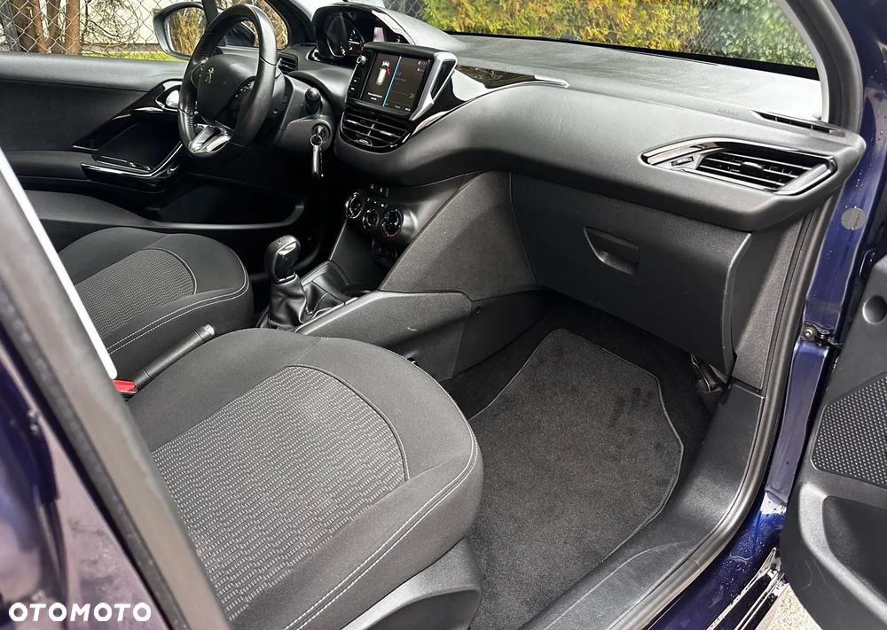 Peugeot 208 PureTech 82 Active - 22