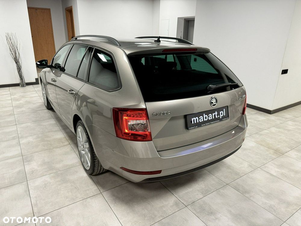 Skoda Octavia 2.0 TDI DSG Drive - 3