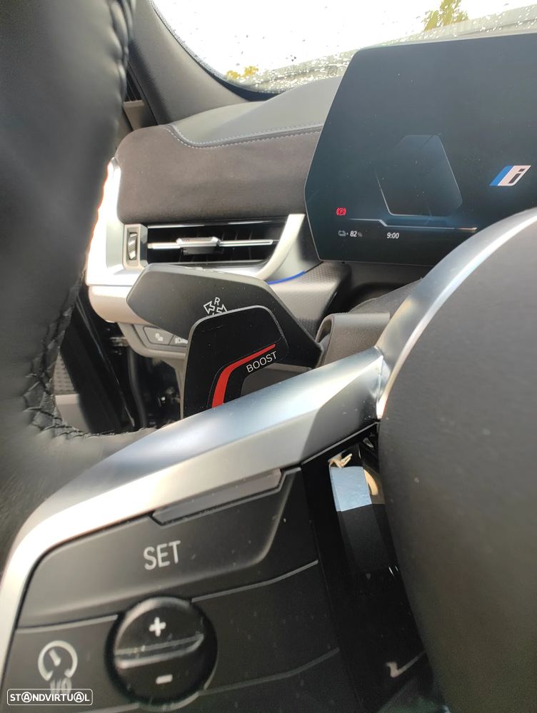 BMW iX2 eDrive20 Pack Desportivo M - 20