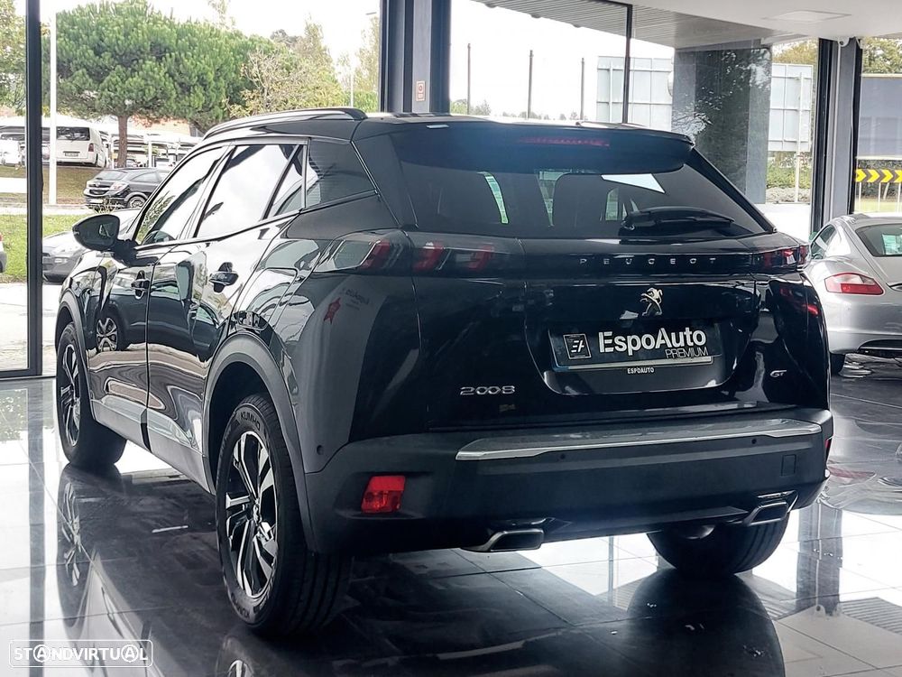 Peugeot 2008 1.2 PureTech GT Line - 4