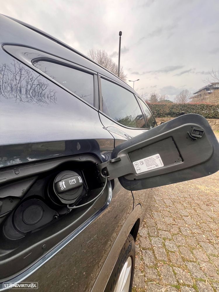 Cupra Formentor 1.5 e-Hybrid DSG - 12