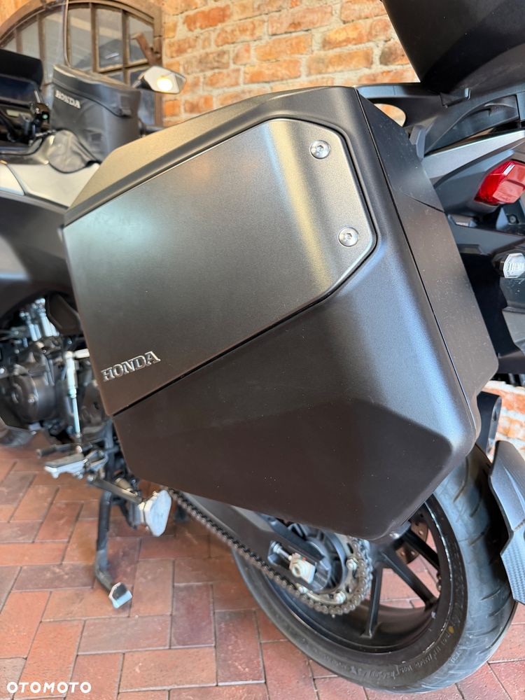 Honda NT - 19