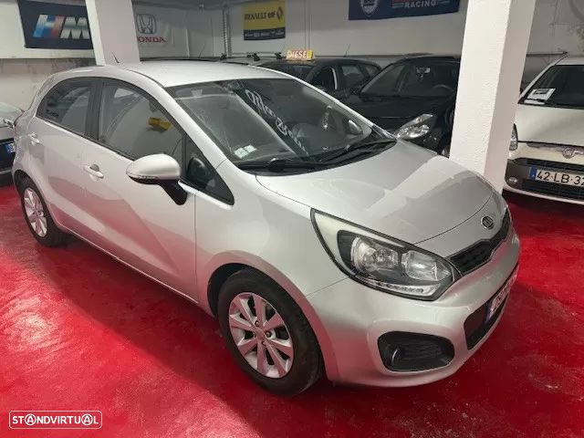 Kia Rio 1.2 CVVT EX - 3