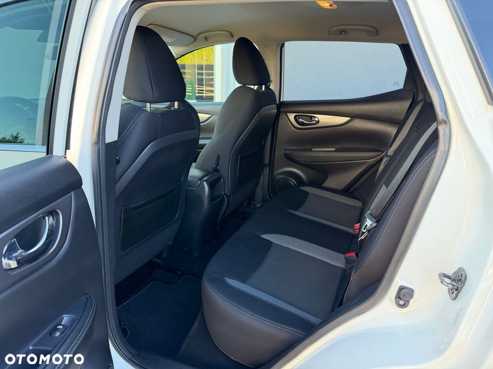 Nissan Qashqai 1.5 dCi N-Connecta - 7