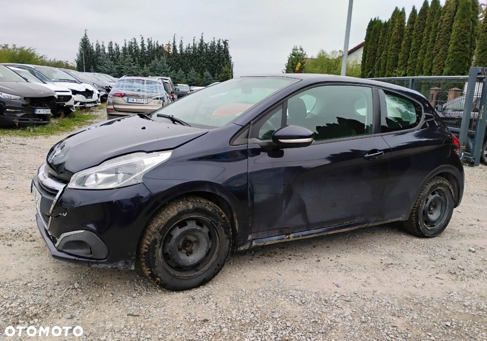 Peugeot 208 - 21