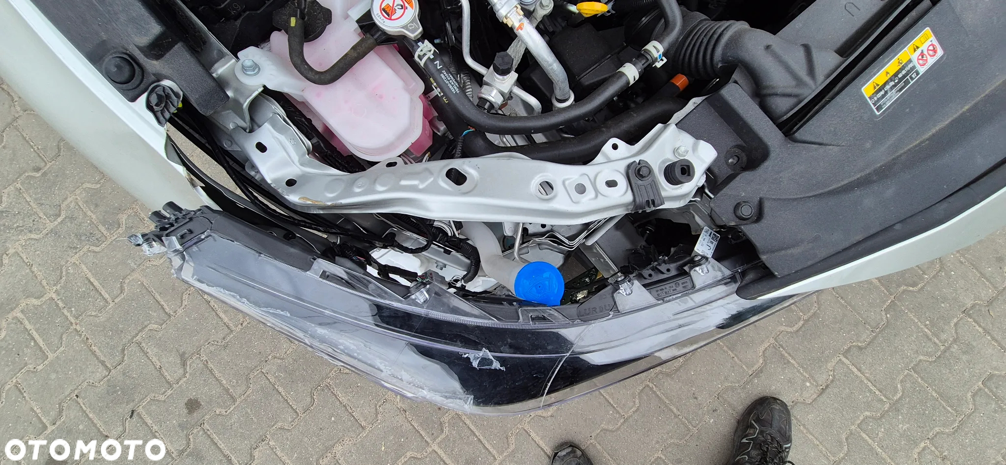 Toyota Corolla 1.8 Hybrid Active - 35