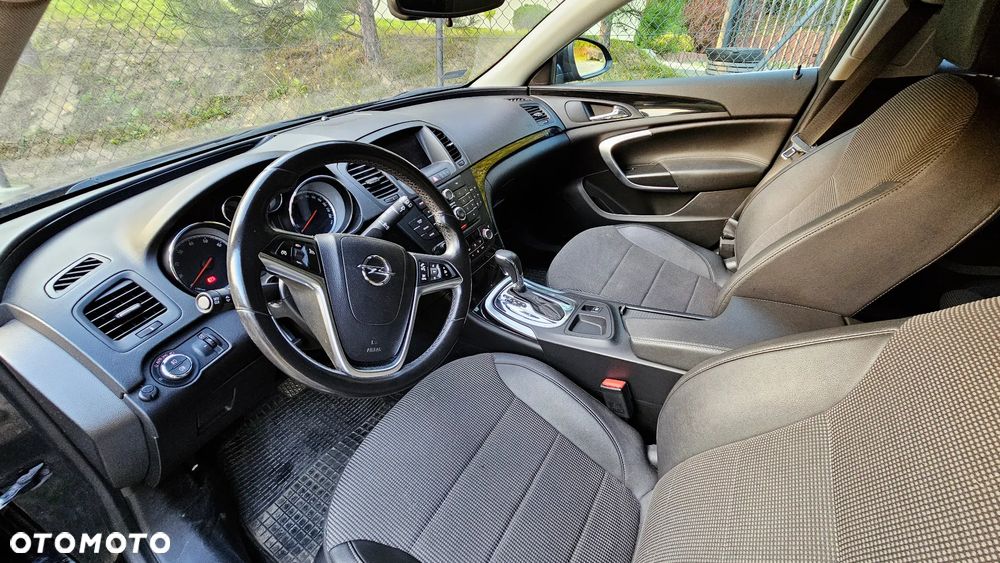 Opel Insignia 2.0 T Cosmo 4x4 - 9