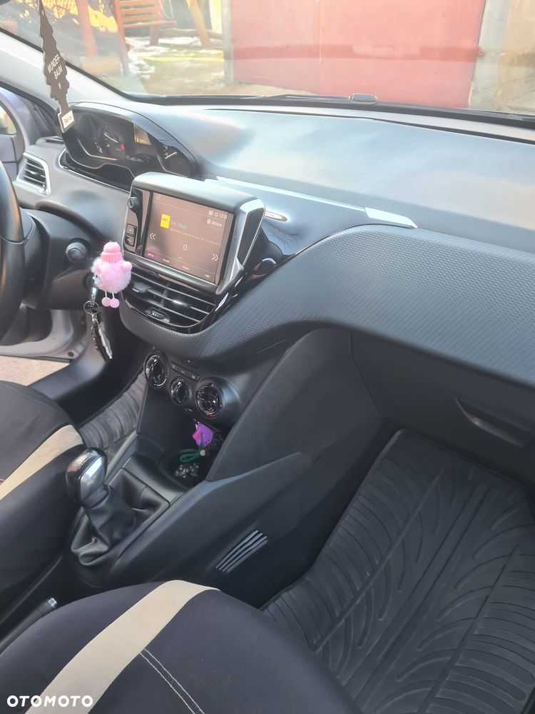 Peugeot 208 BlueHDi 100 Active - 5