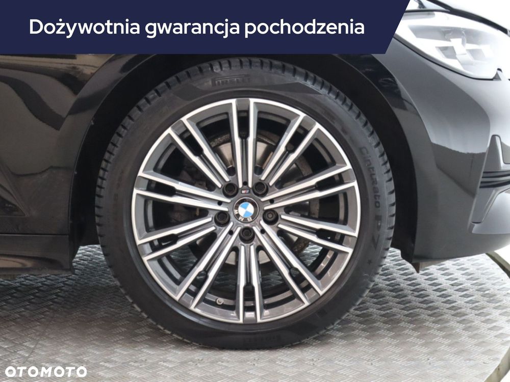 BMW Seria 3 - 17