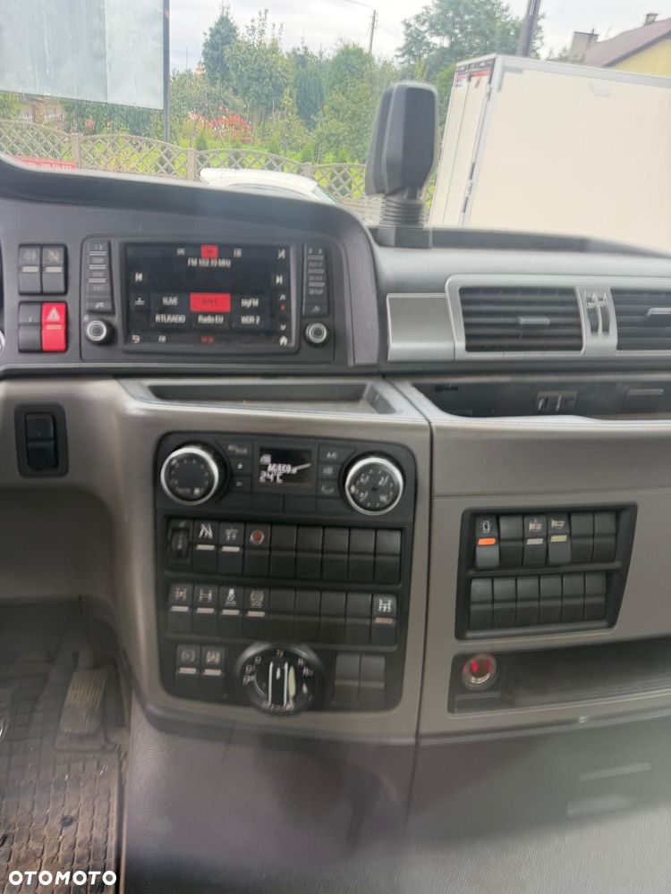 MAN TGS 26.500 6x4 // 2019r //305 tys km - 10