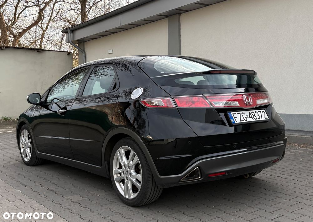 Honda Civic 1.8i-VTEC Executive - 2