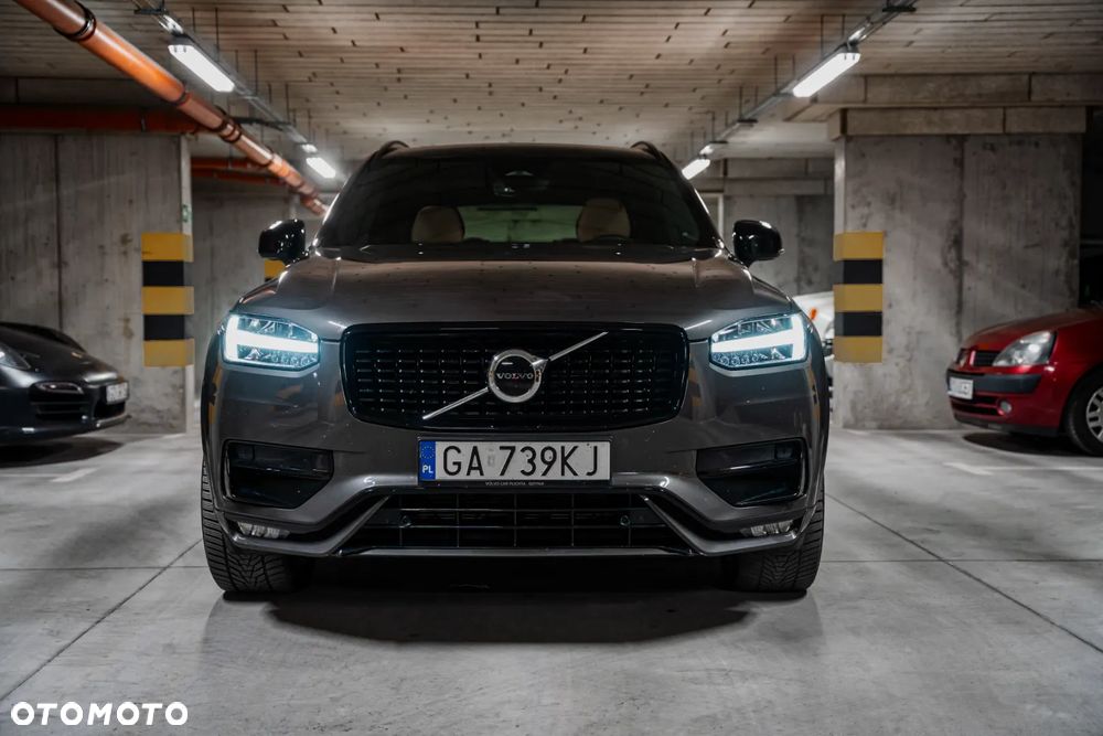 Volvo XC 90 B5 D AWD Plus Dark 7os - 5
