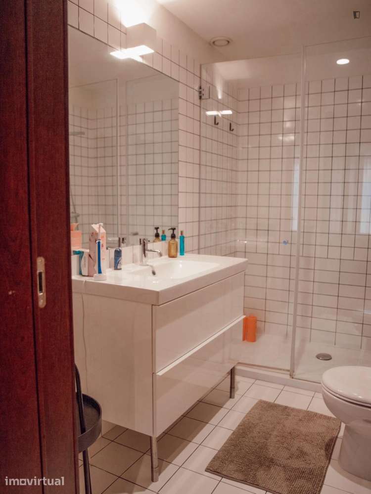 Apartamento com 2 quartos - localizado em Lordelo do Ouro Porto - Grande imagem: 4/13
