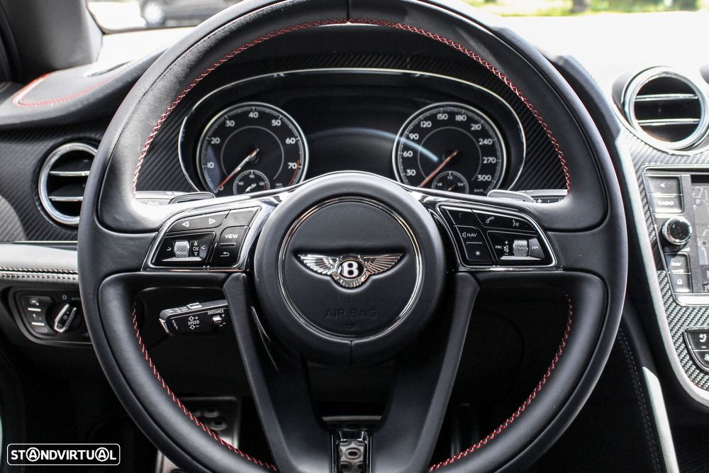 Bentley Bentayga V8 - 12