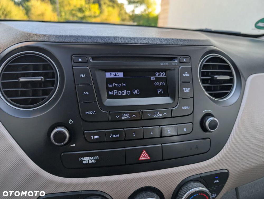 Hyundai i10 1.0 Premium - 15