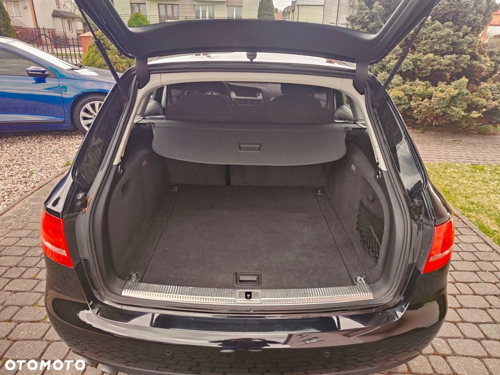 Audi A4 Avant 2.0 TDI DPF Ambition - 13