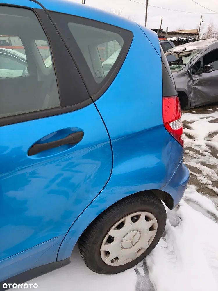 MERCEDES A-KLASA W169 08r ĆWIARTKA BŁOTNIK LEWY TYŁ 955