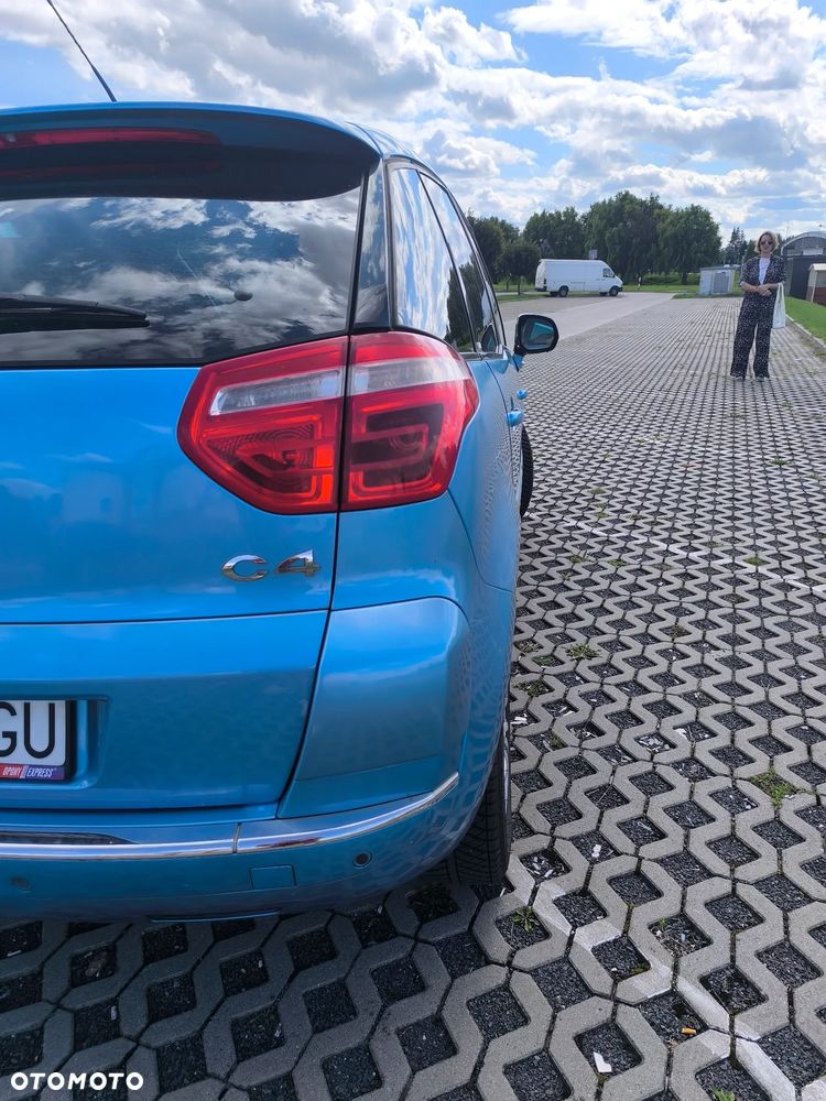 Citroën C4 Picasso 2.0 HDi Impress Exclusive - 4