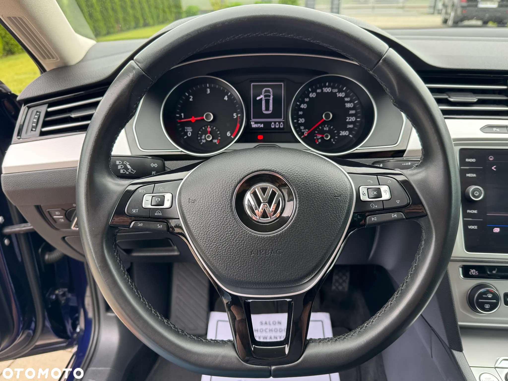 Volkswagen Passat 2.0 TDI BMT Highline - 26
