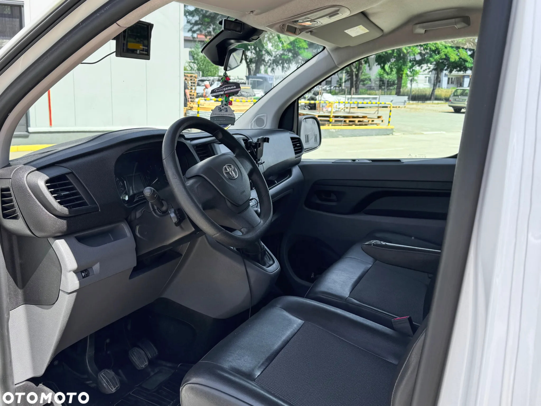 Toyota PROACE - 10
