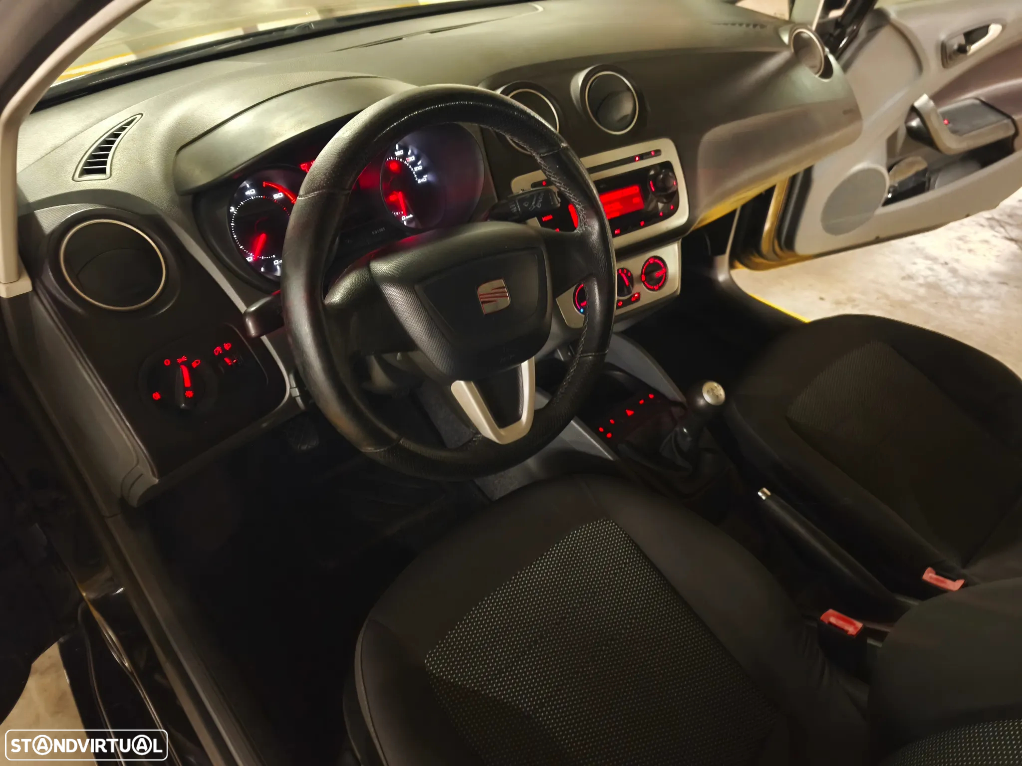 SEAT Ibiza 1.4 TDi FResc Plus - 14