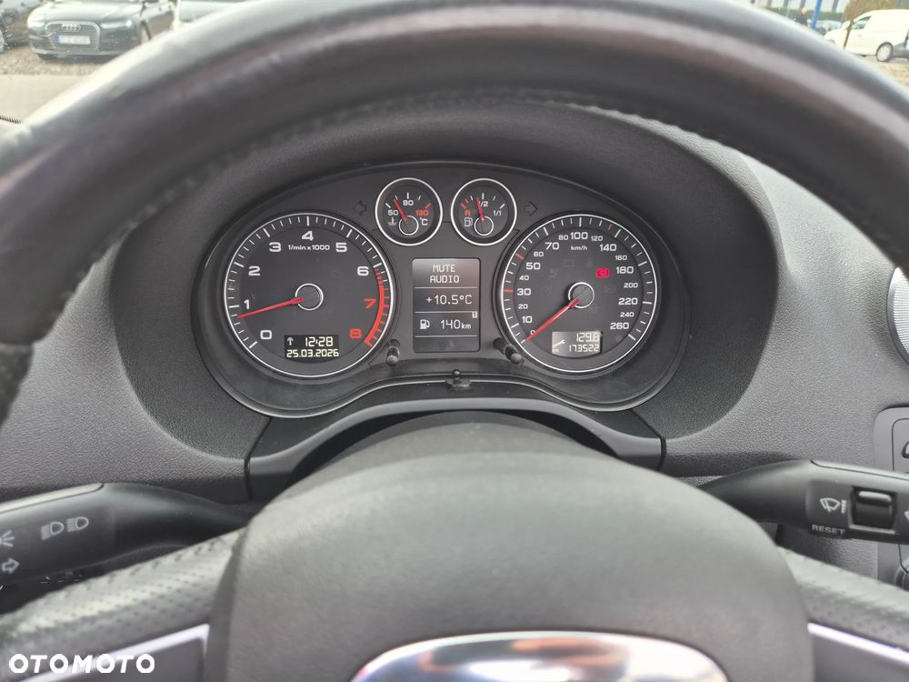 Audi A3 Cabrio 1.8 TFSI Attraction - 34