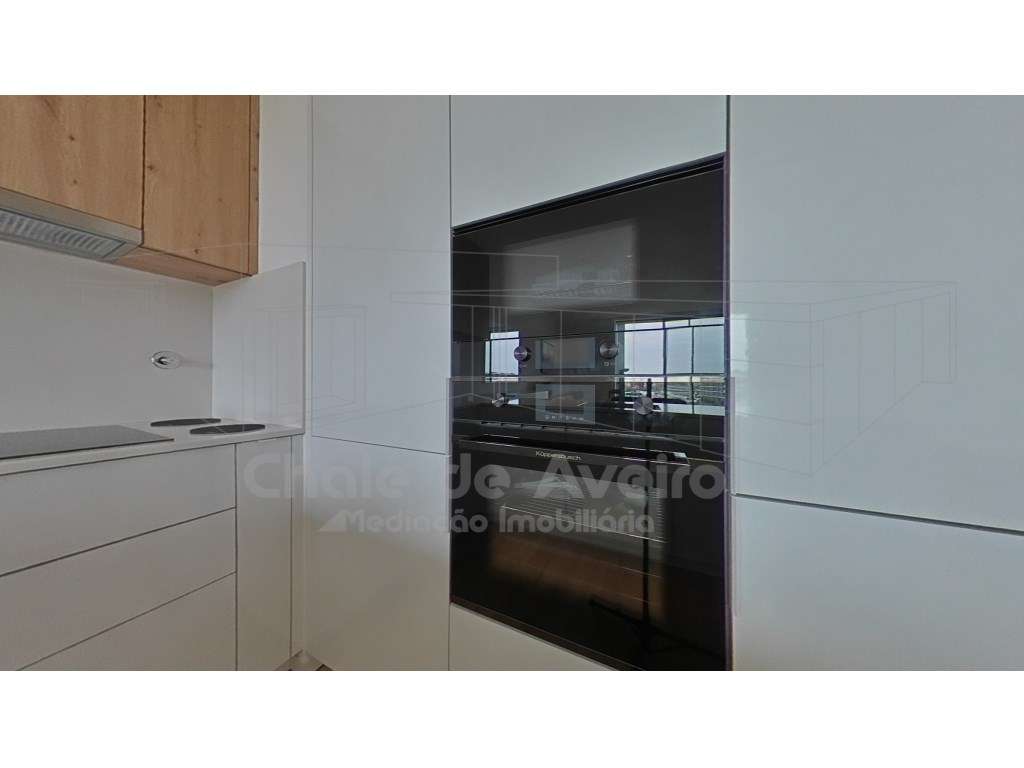 Apartamento T1 c/ Terraço e lugar de estacionamento - AVEIRO CENTRO - Grande imagem: 2/22