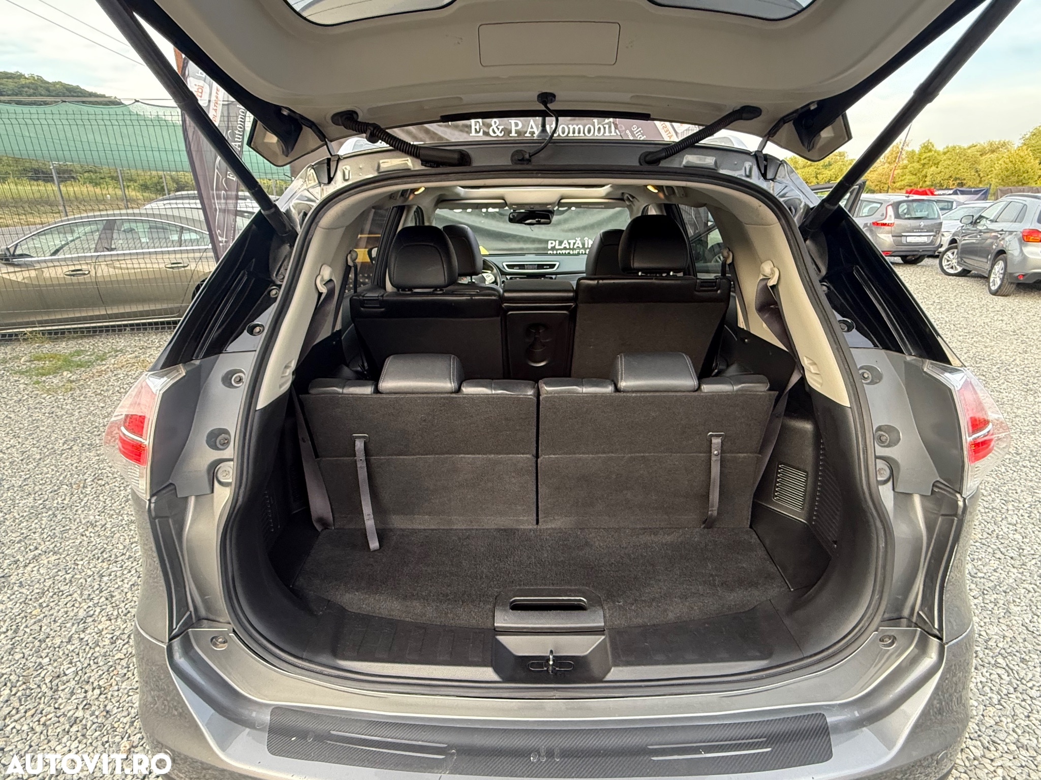 Nissan X-Trail 1.6L dCI Start/Stop Tekna - 18