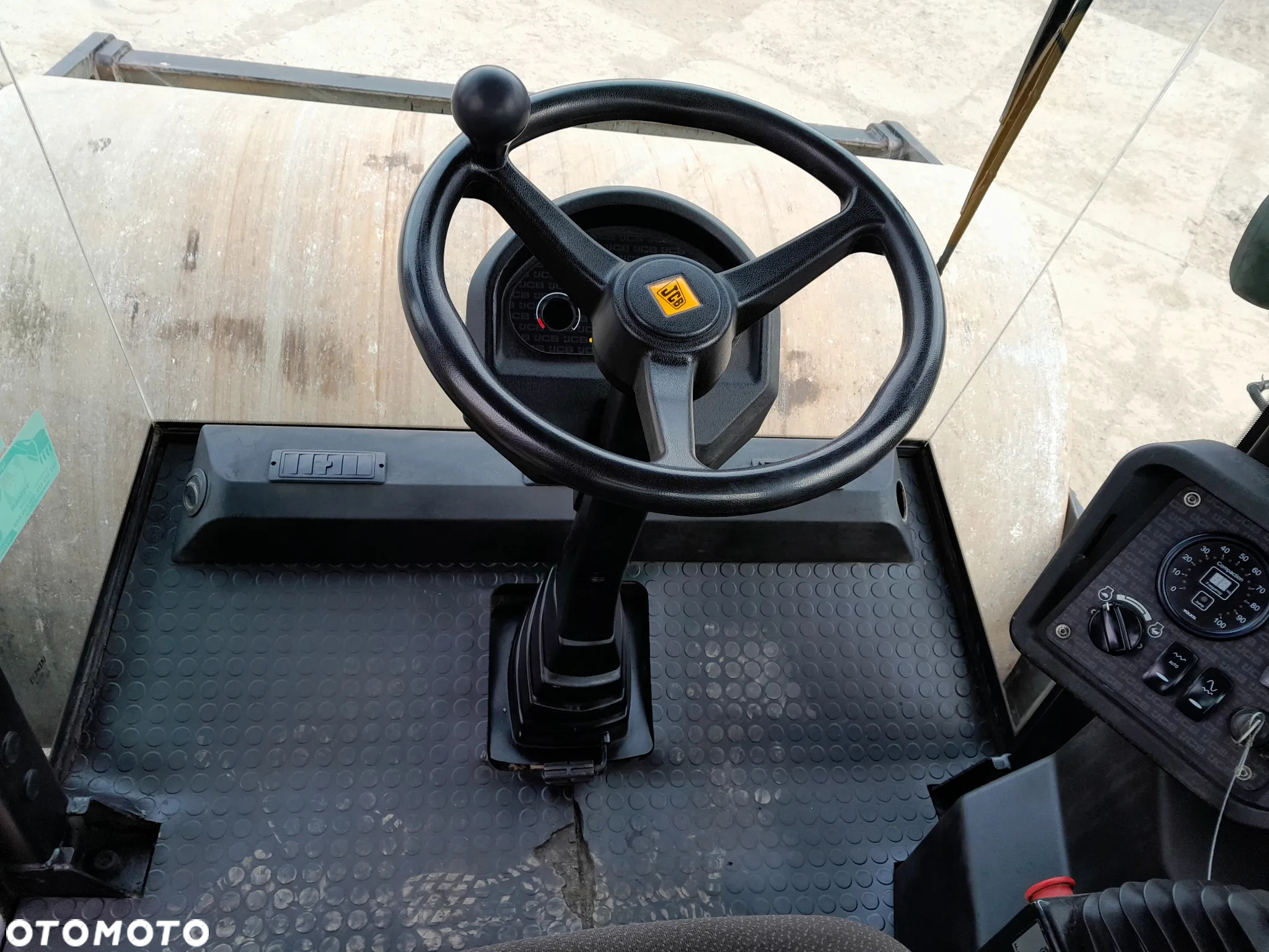 JCB VM137 VM137 - 17