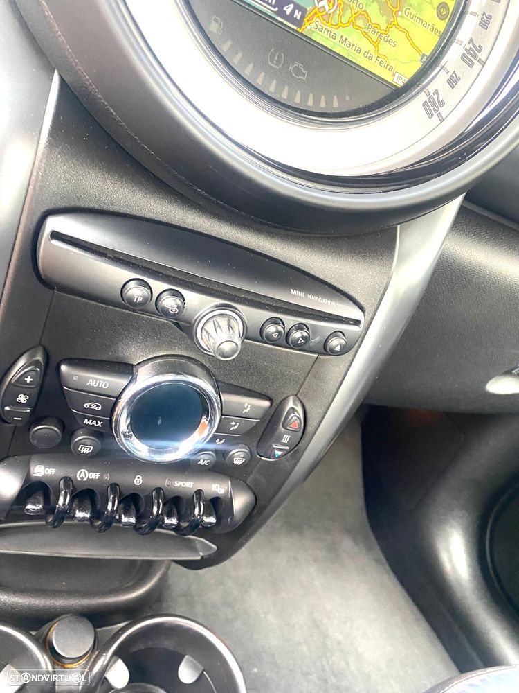 MINI Paceman - 14